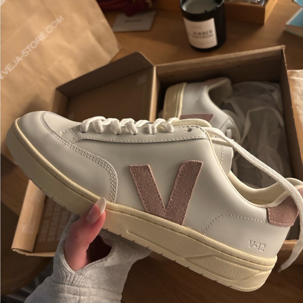 Veja White and Pink Sneakers - Picture 2 of 3